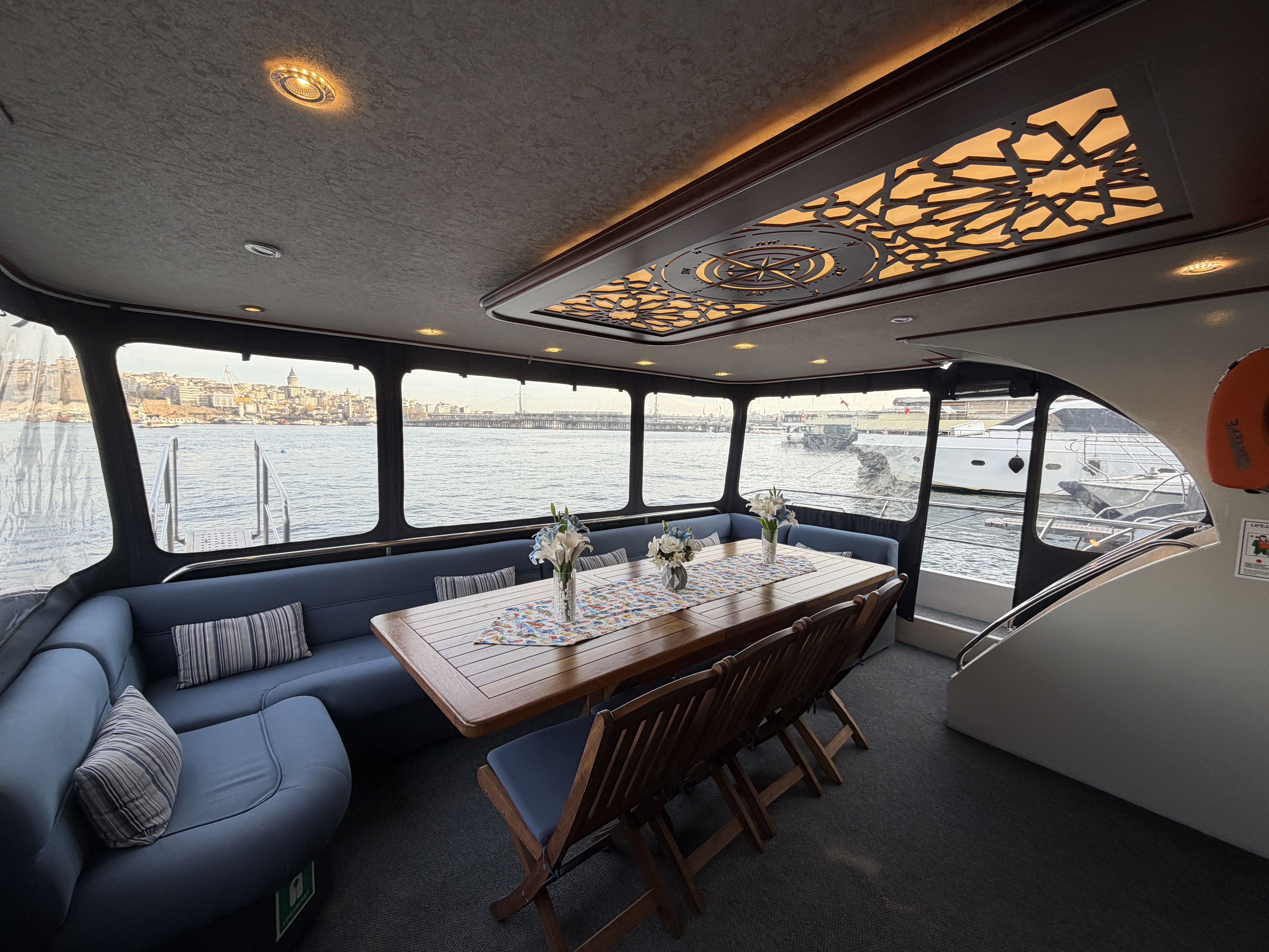 Dinner Cruise Tour image 2